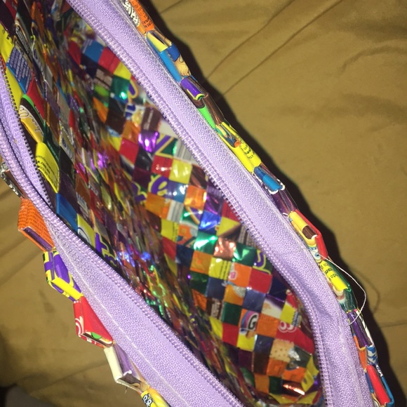 NWOT recycled purse - Picture 3 of 3